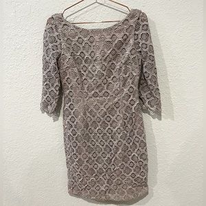 Vince Camuto lace dress. Size 6. Excellent condition.